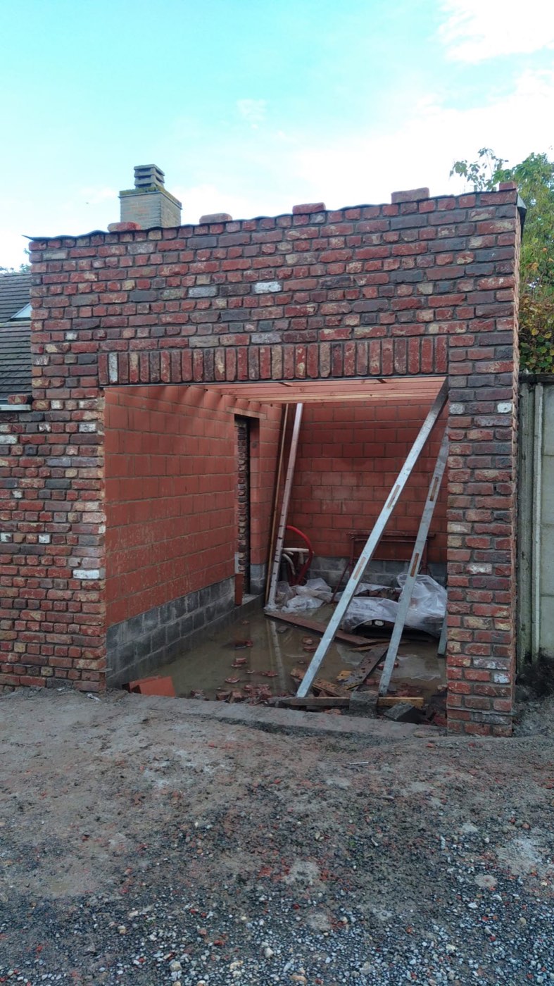 Tuinmuur en berging in recuperatiesteen, foto 9