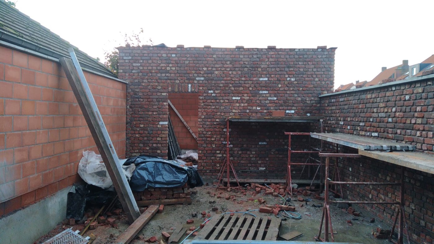 Tuinmuur en berging in recuperatiesteen, foto 11