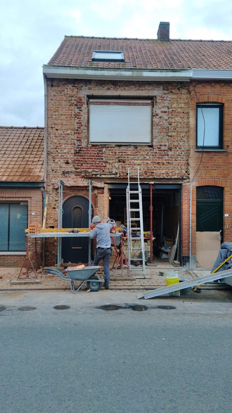 Nieuwe gevel met boogdeur, foto 6